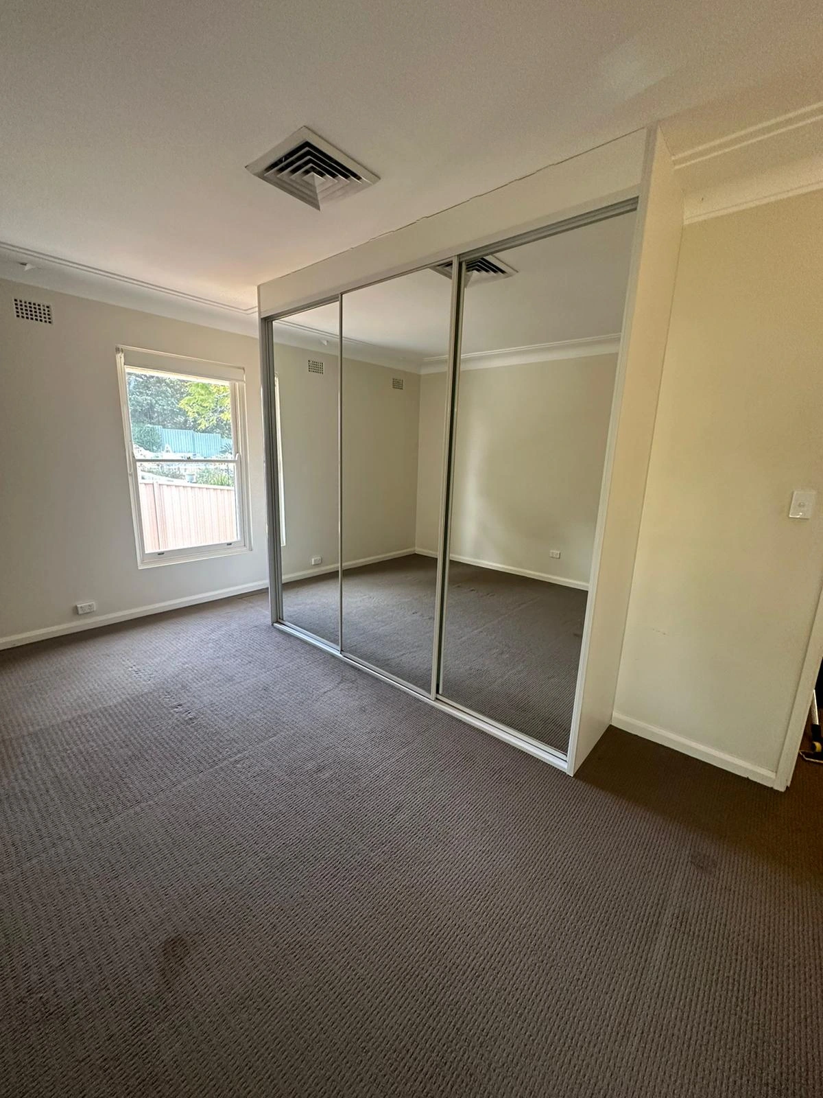 End of lease and bond cleaning Sydney